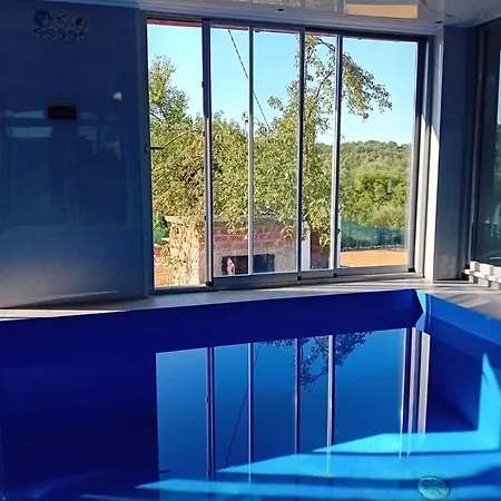 Gyps Vikendica With Swimming Pool And Sauna Τούζλα